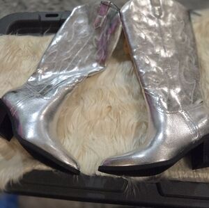 Never Worn Silver Women's Cowboy Boots